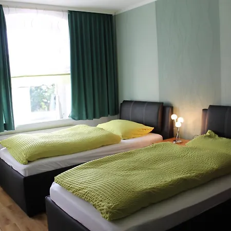 Gasthaus-waldbuehne Vendégház